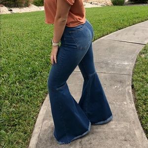 FREE PEOPLE Bell Bottom Jeans
